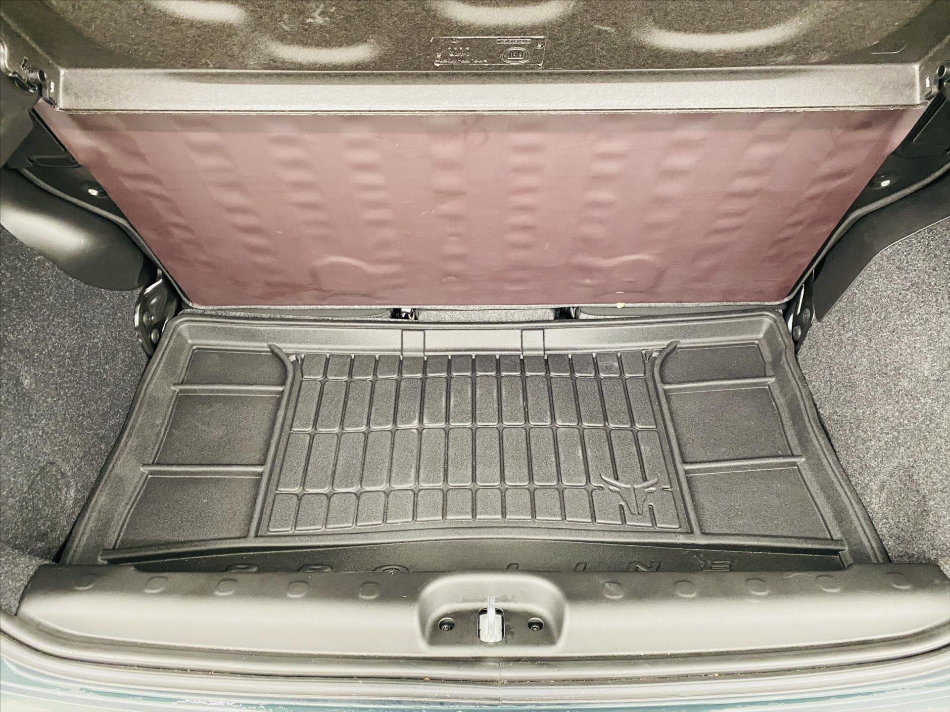 Fiat Panda Ostatní 999,0 51 kw