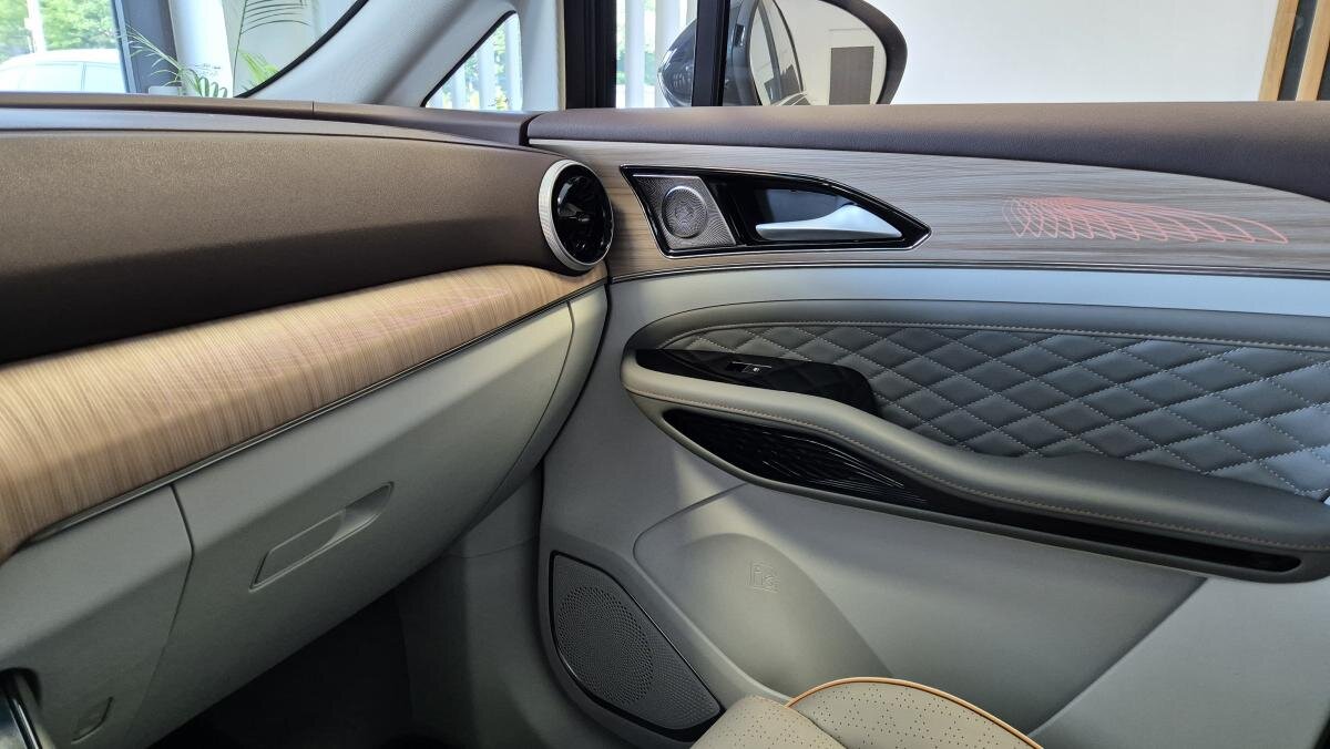 Dongfeng U-Tour MPV 1,5 l 130 kw