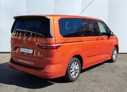 Volkswagen Multivan 2