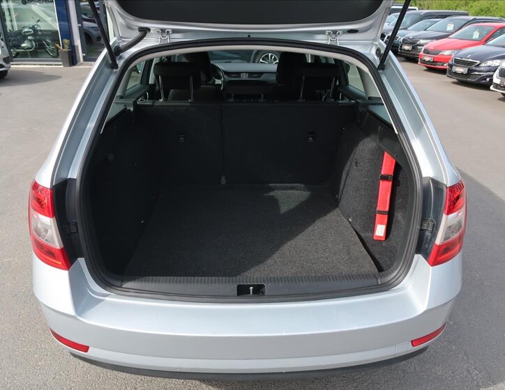 Škoda Octavia Kombi 1,6 l 85 kw