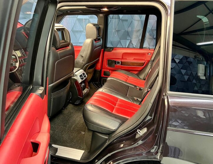 Land Rover Range Rover SUV / Terénní 4,4 l 230 kw