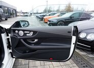 Mercedes-Benz Třídy E 23