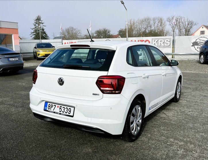 Volkswagen Polo Hatchback 999,0 48 kw