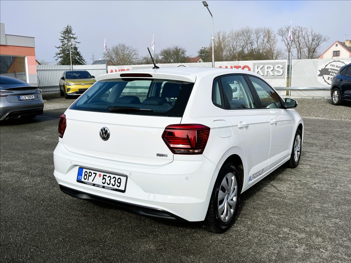 Volkswagen Polo Hatchback 999,0 48 kw