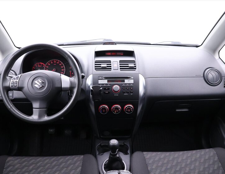Suzuki SX4 21