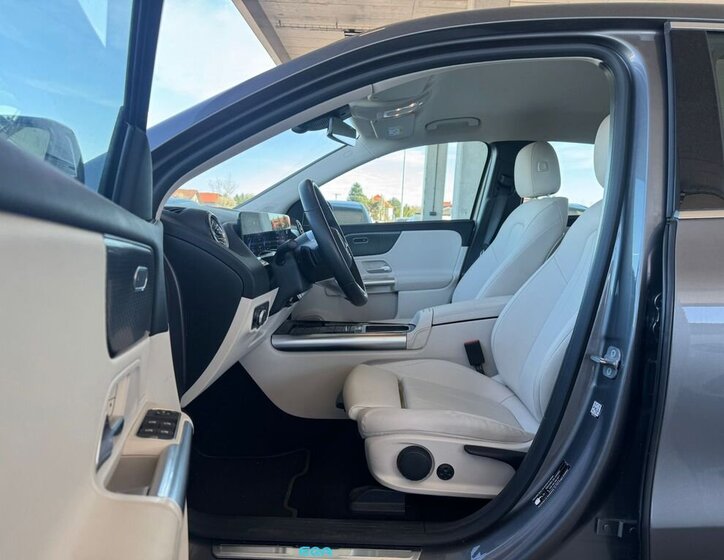 Mercedes-Benz EQA SUV / Terénní 0,0 140 kw