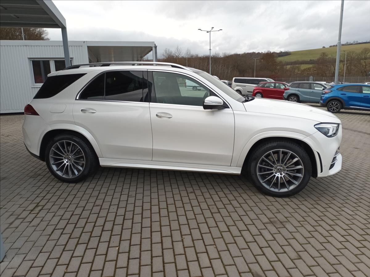 Mercedes-Benz GLE SUV 3,0 l 270 kw
