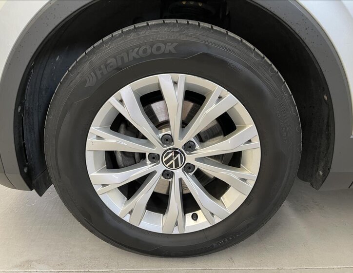 Volkswagen Tiguan 33