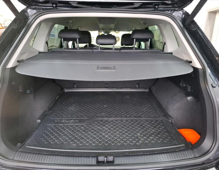 Volkswagen Tiguan Allspace SUV / Terénní 2,0 l 110 kw