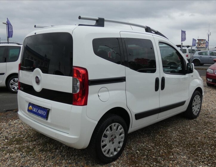 Fiat Fiorino Pick-up 1,4 l 54 kw
