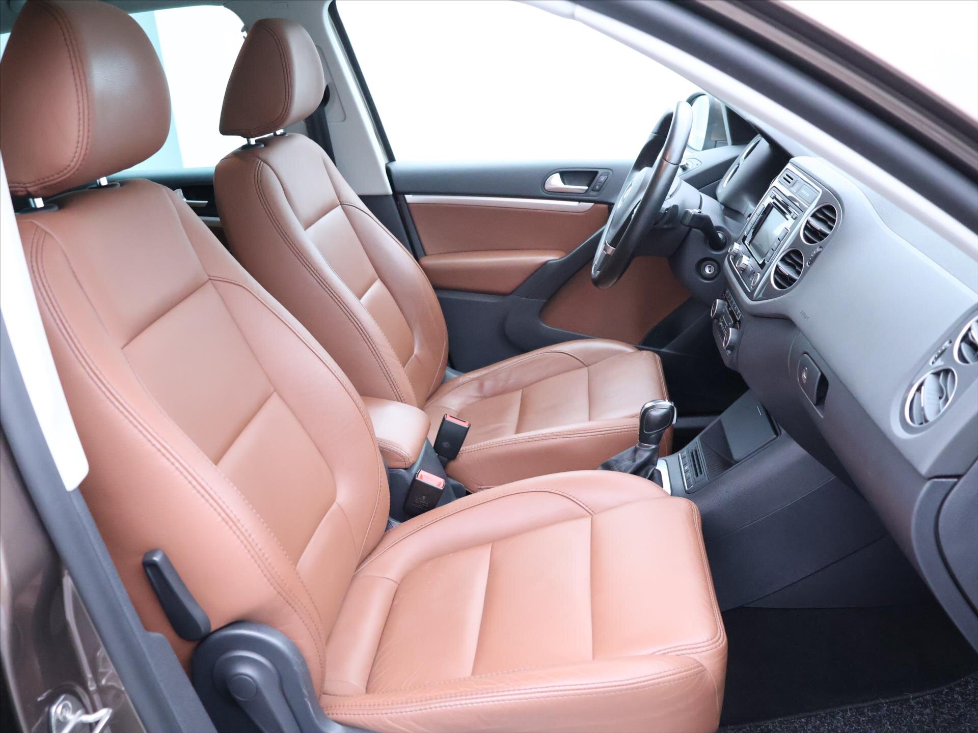 Volkswagen Tiguan SUV 2,0 l 132 kw