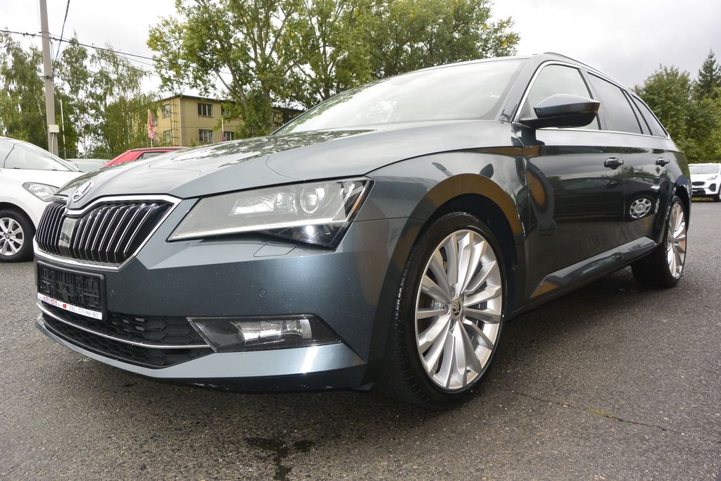 Škoda Superb