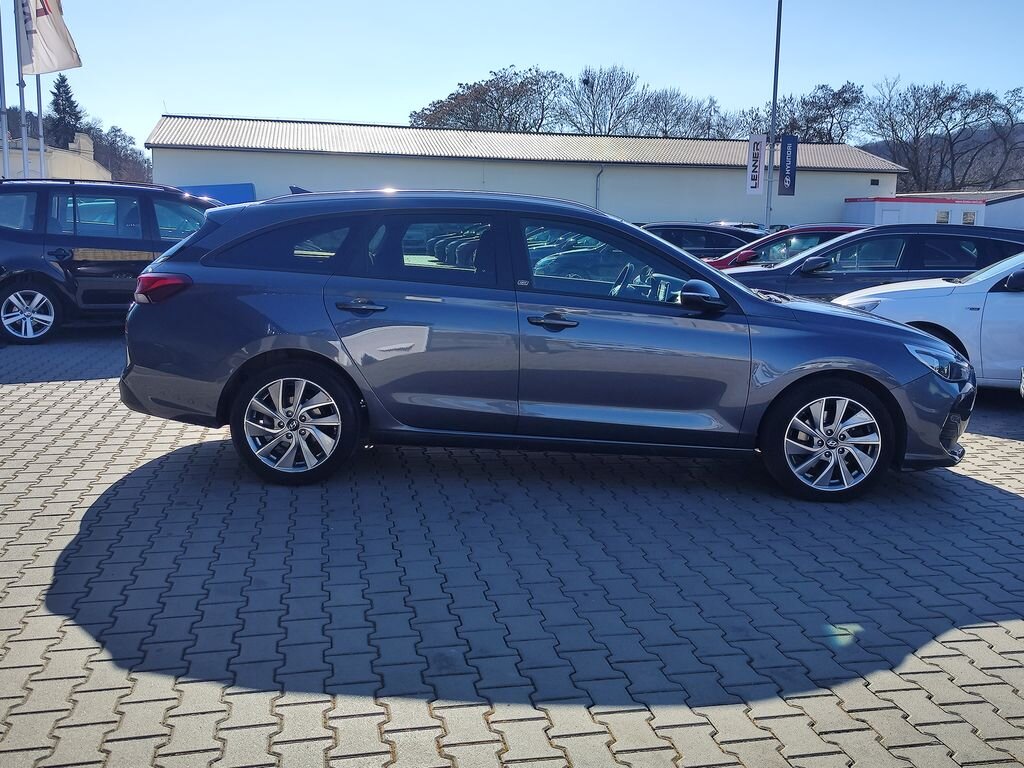 Hyundai i30 Kombi 1,6 l 81 kw