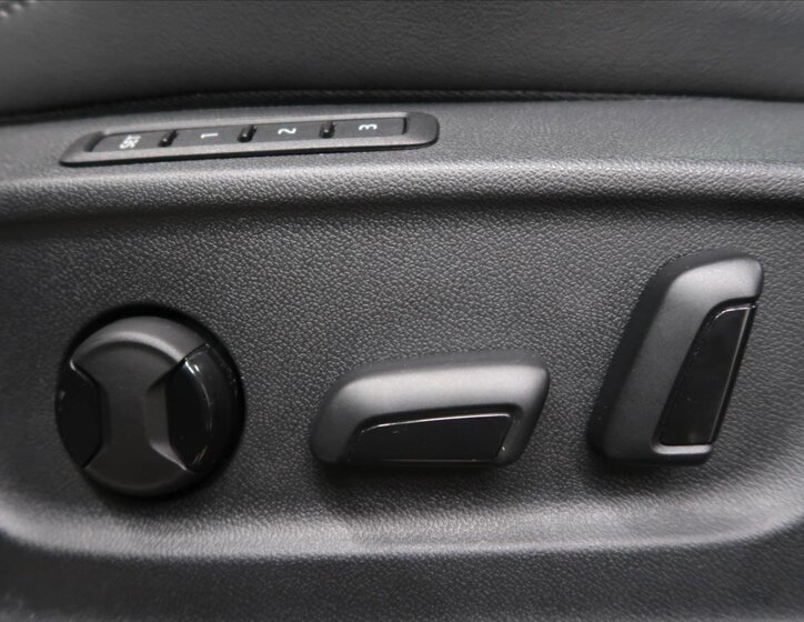 Škoda Kodiaq SUV / Terénní 2,0 l 140 kw