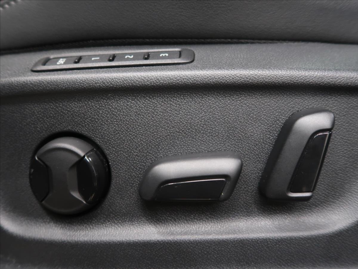 Škoda Kodiaq SUV / Terénní 2,0 l 140 kw