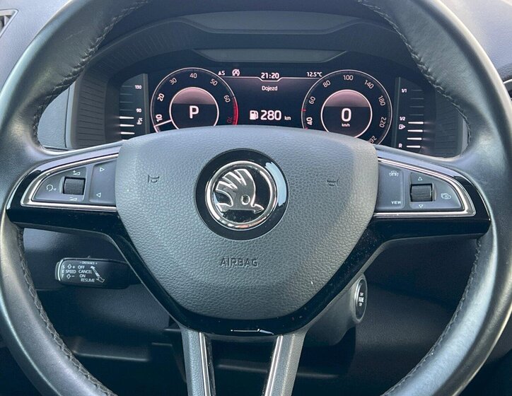 Škoda Karoq SUV / Terénní 1,5 l 110 kw