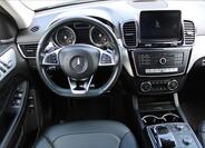 Mercedes-Benz GLE 12