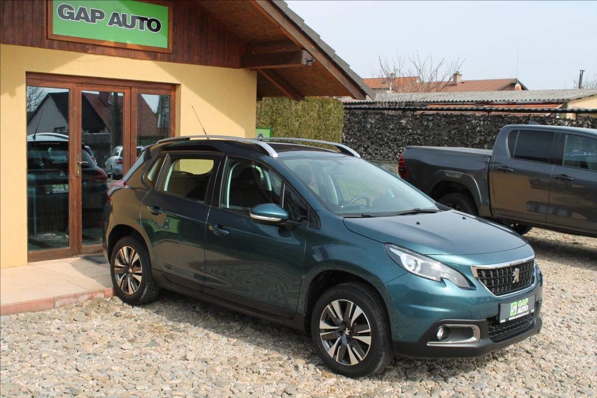 Peugeot 2008 SUV / Terénní 1,2 l 60 kw