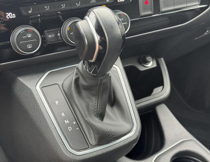 Volkswagen Multivan 35