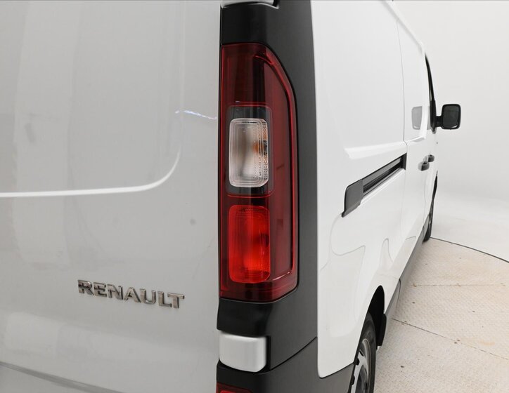 Renault Trafic Skříň 2,0 l 107 kw