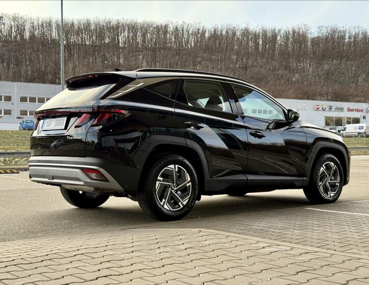 Hyundai Tucson SUV / Terénní 1,6 l 118 kw