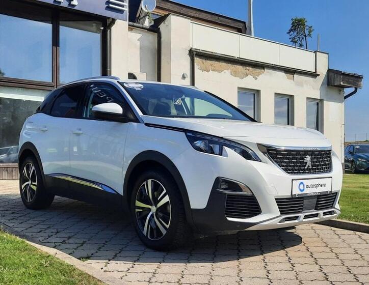 Peugeot 3008 8