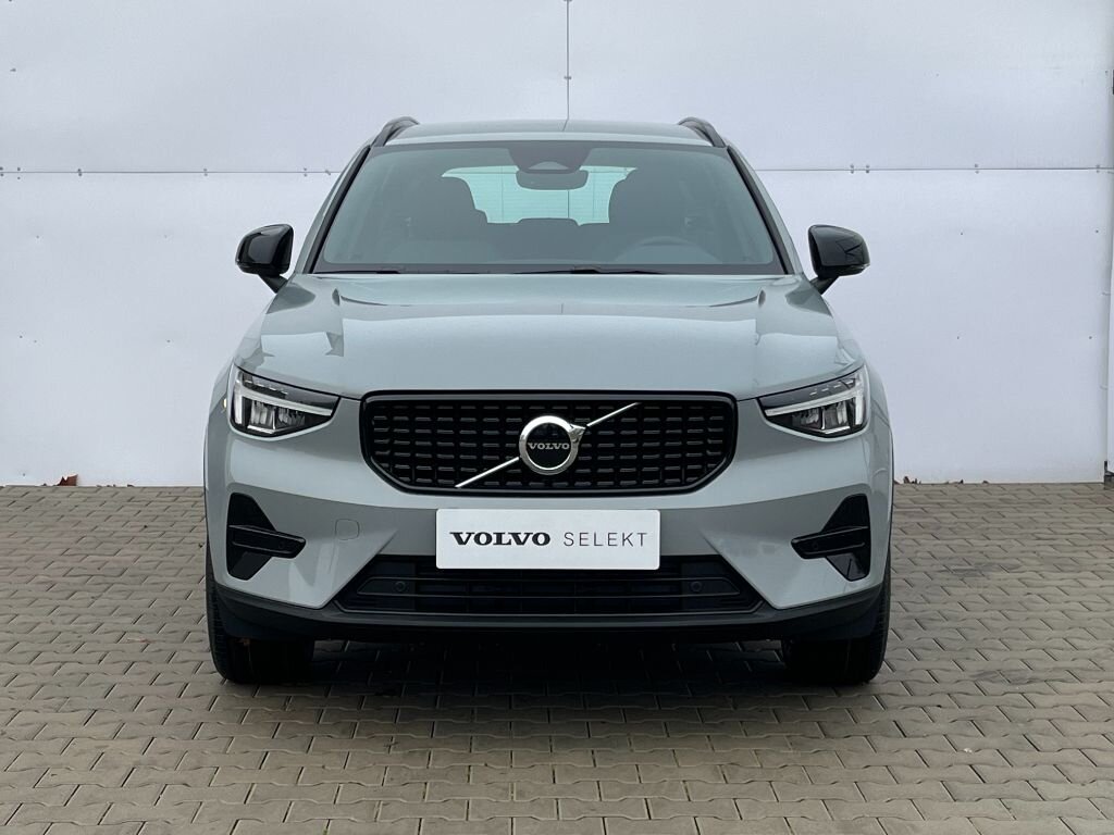 Volvo XC40 SUV 2,0 l 120 kw