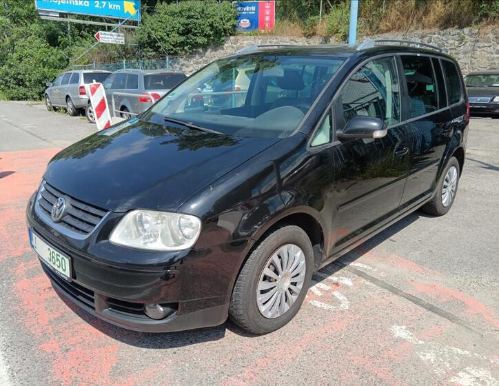 Volkswagen Touran 4