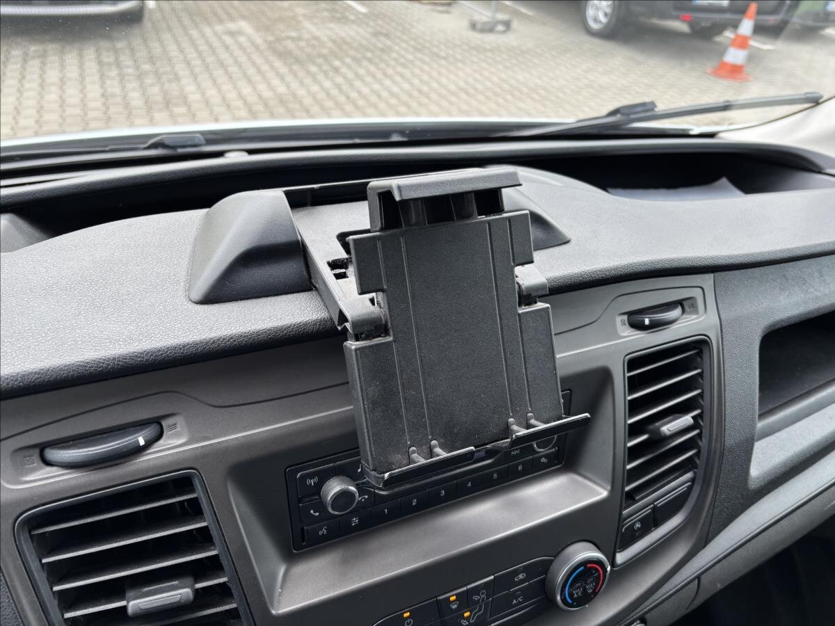 Ford Transit Skříň 2,0 l 77 kw