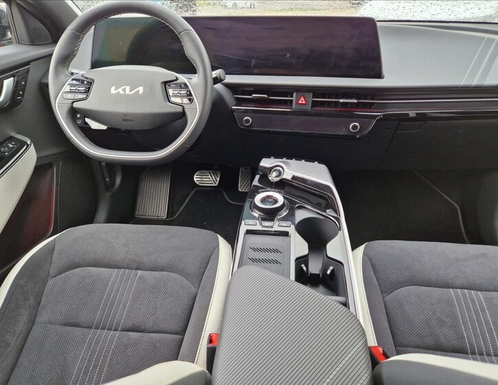 KIA EV6 Hatchback 0,0 239 kw