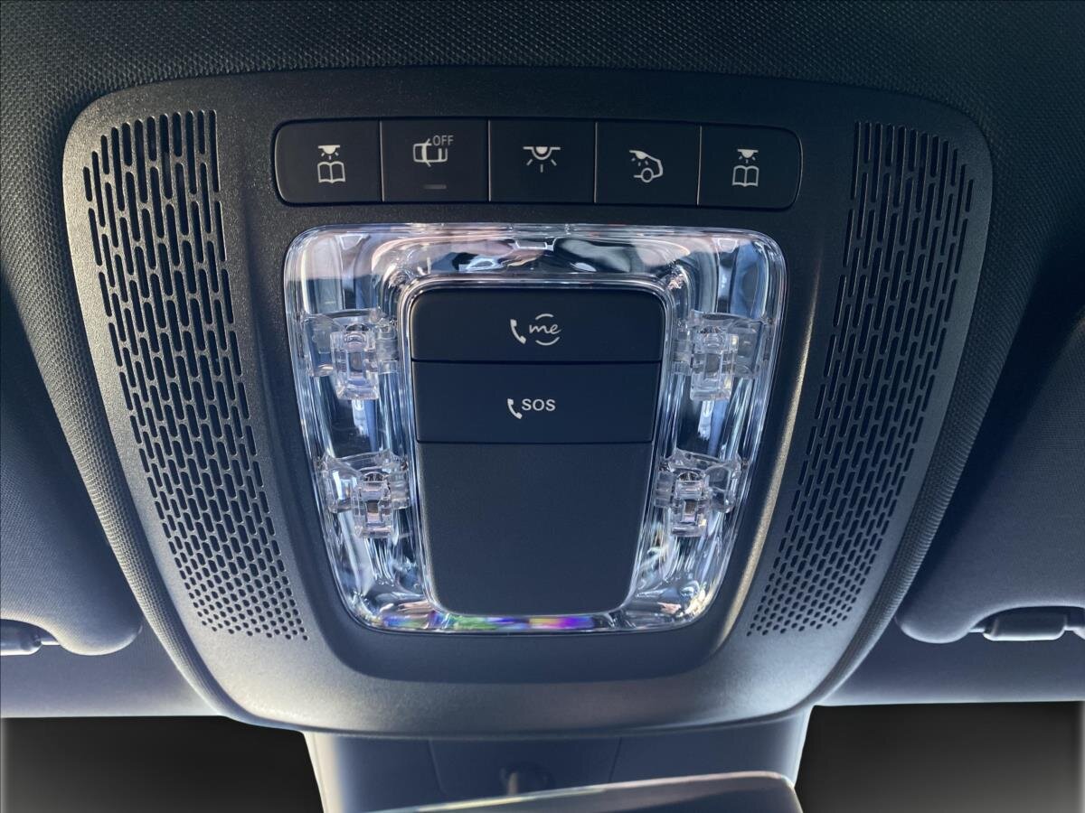 Mercedes-Benz Třídy A Hatchback 1,3 l 120 kw