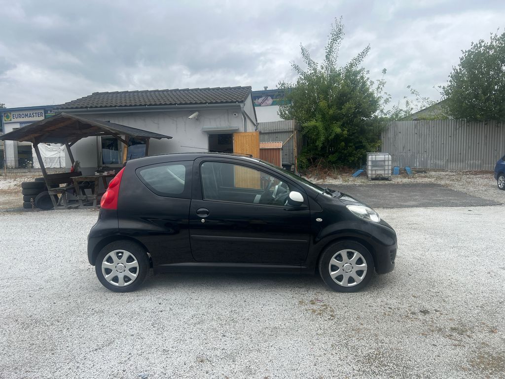 Peugeot 107