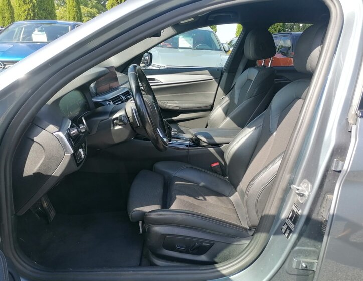 BMW Řada 5 9