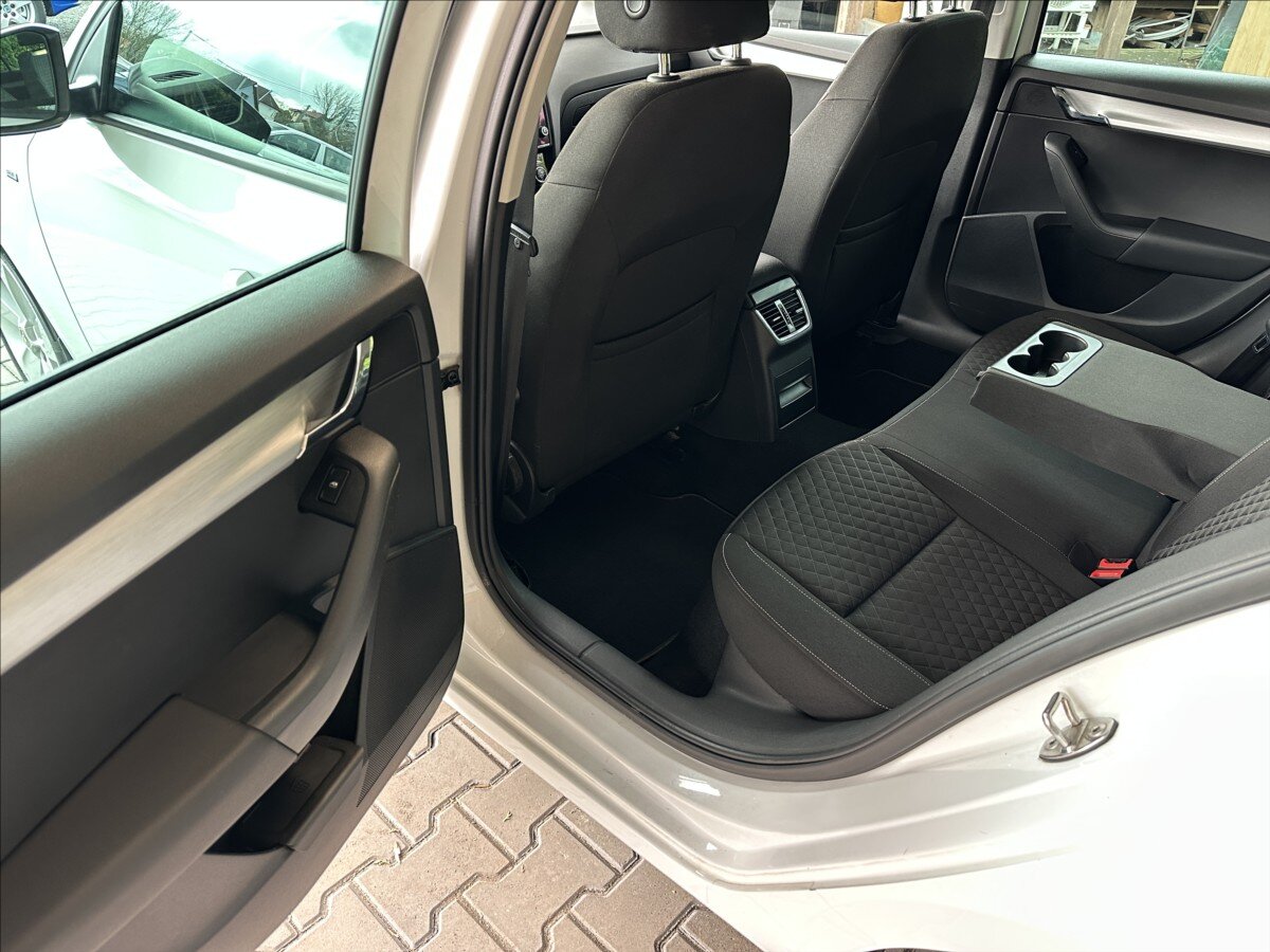 Škoda Octavia Kombi 2,0 l 110 kw