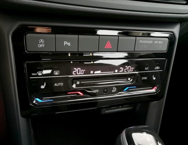 Volkswagen T-Cross Hatchback 999,0 81 kw