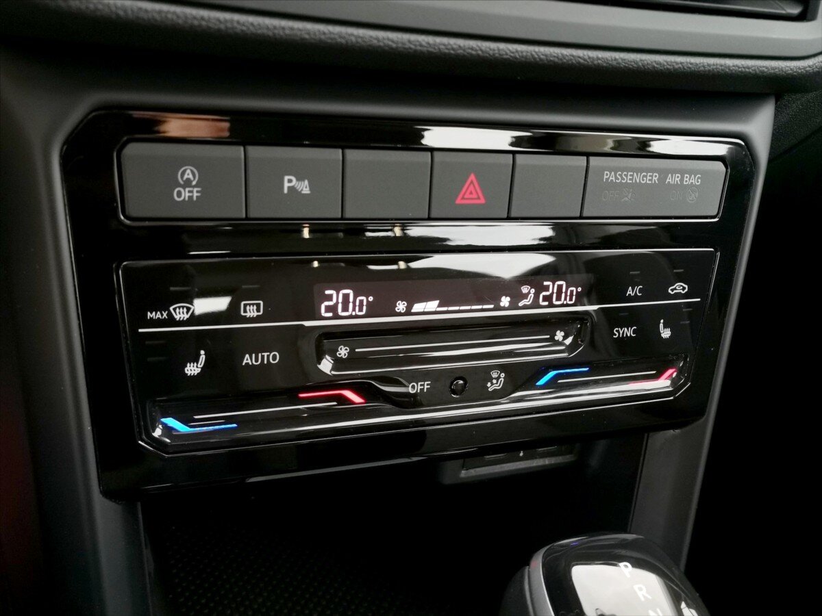 Volkswagen T-Cross Hatchback 999,0 81 kw