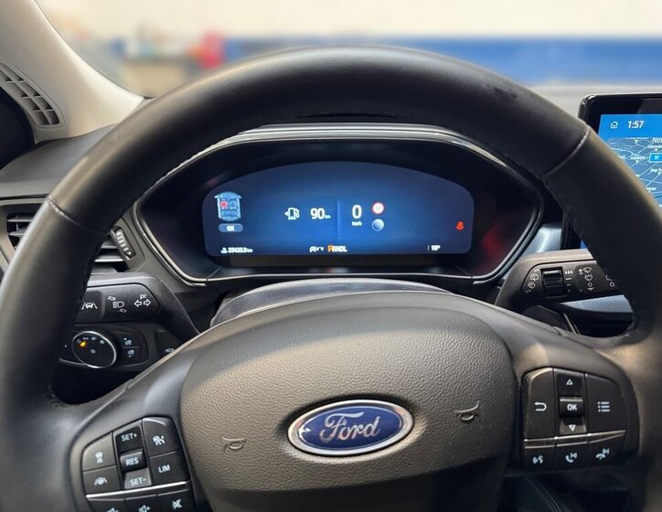 Ford Focus Kombi 999,0 114 kw