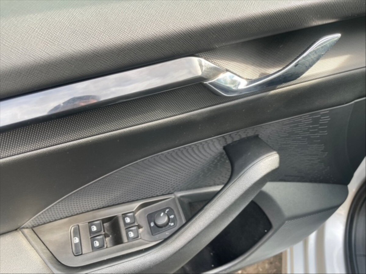 Škoda Octavia Kombi 2,0 l 110 kw