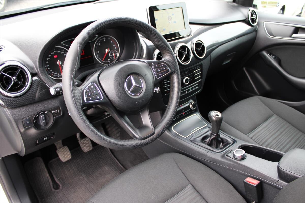 Mercedes-Benz Třídy B MPV 1,5 l 80 kw