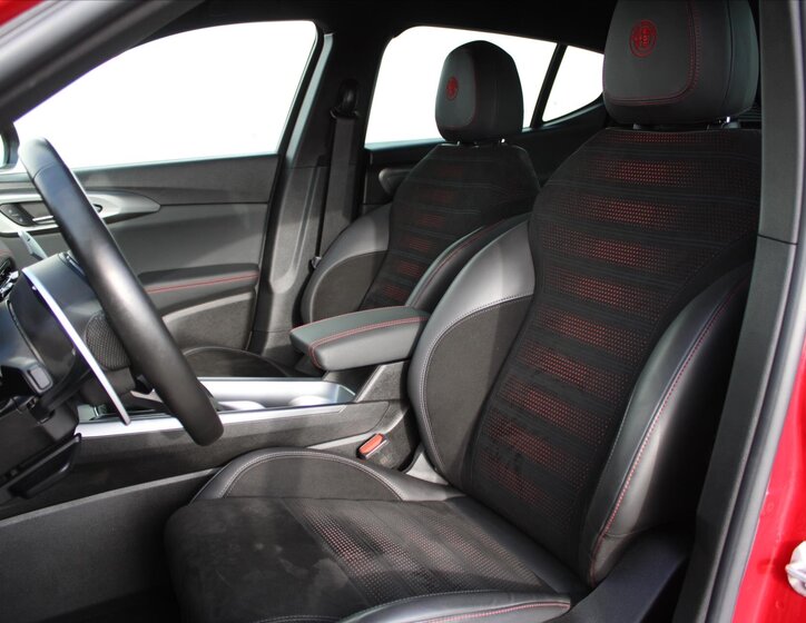 Alfa Romeo Tonale 10