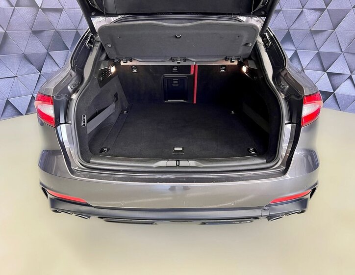Maserati Levante SUV / Terénní 3,0 l 316 kw