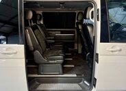 Volkswagen Multivan 12