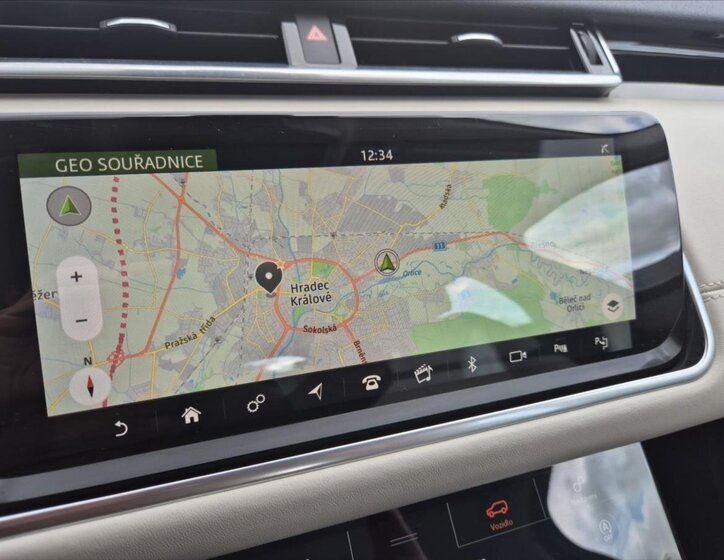 Land Rover Range Rover Velar 18