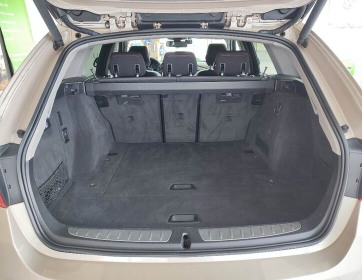 BMW Řada 3 Kombi 2,0 l 135 kw