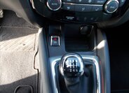 Nissan Qashqai SUV / Terénní 1,6 l 120 kw