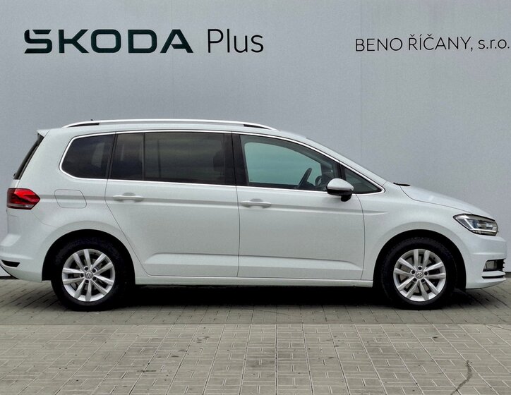 Volkswagen Touran 13