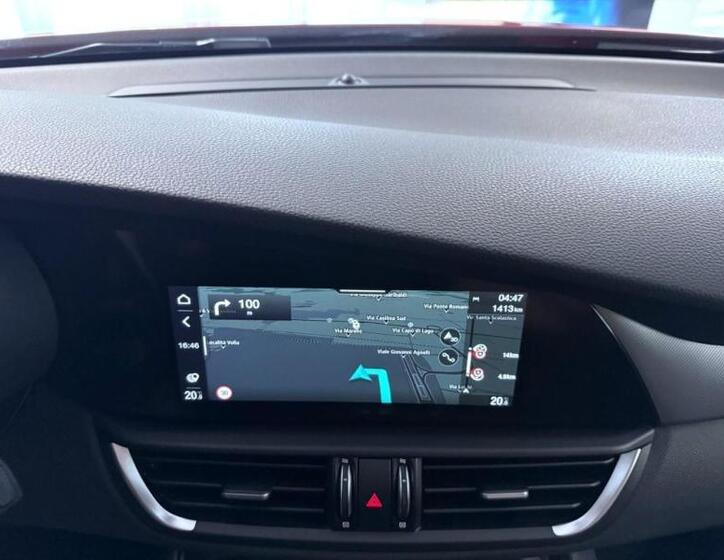 Alfa Romeo Giulia 10