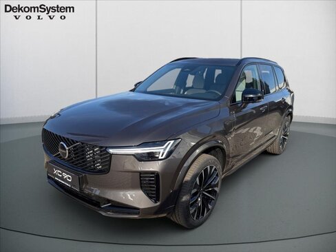Volvo XC90 SUV / Terénní 2,0 l 335 kw