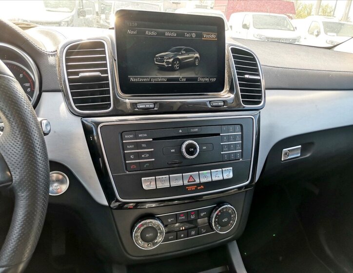 Mercedes-Benz GLE SUV / Terénní 3,0 l 190 kw