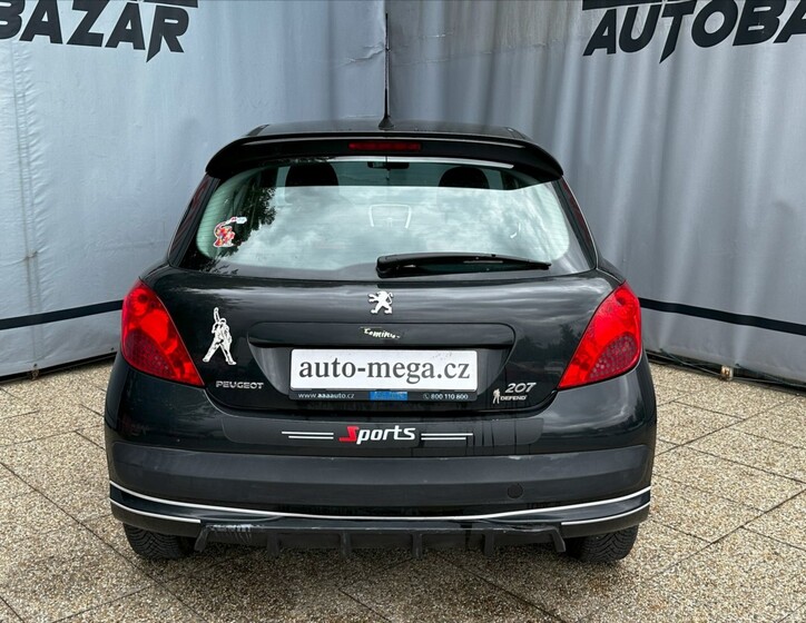 Peugeot 207 7